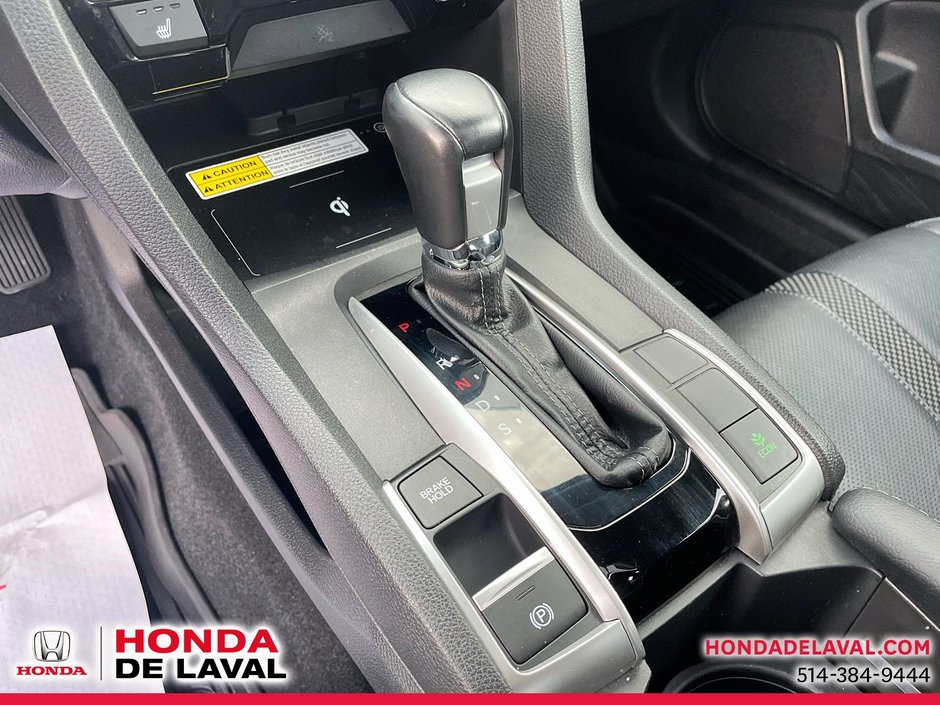 2020 Honda Civic Touring  30.180 KM-16