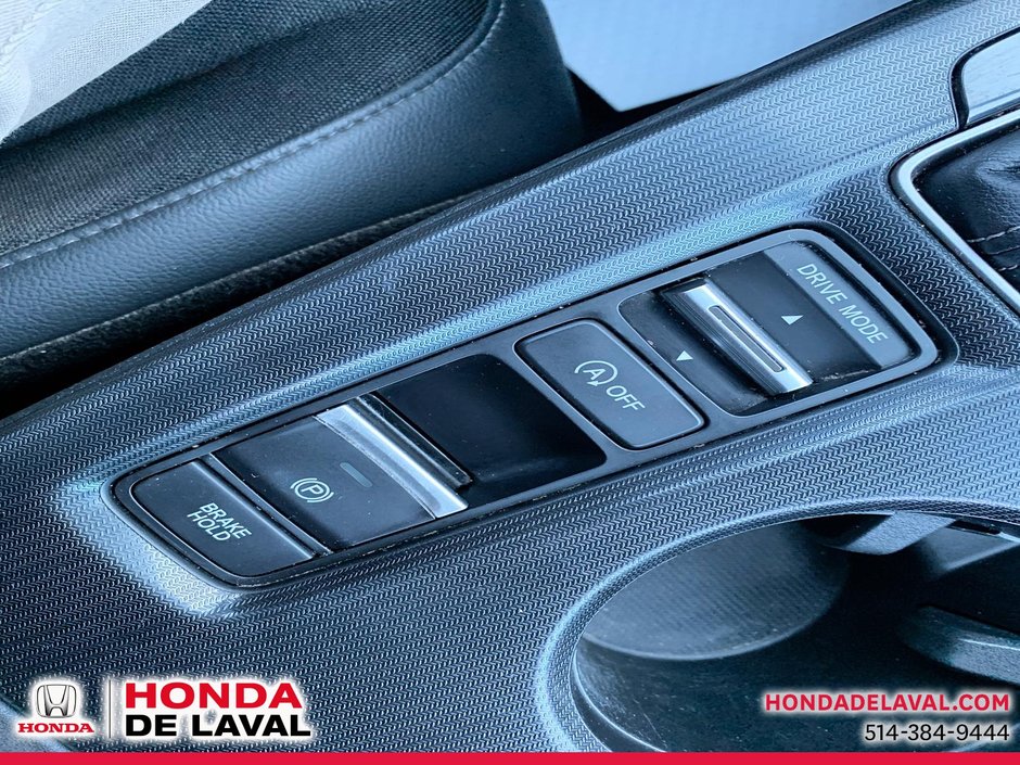 Honda Civic SPORT 2022-16