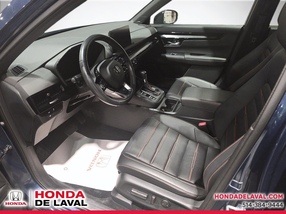 Honda CR-V Hybrid Touring 2023-7