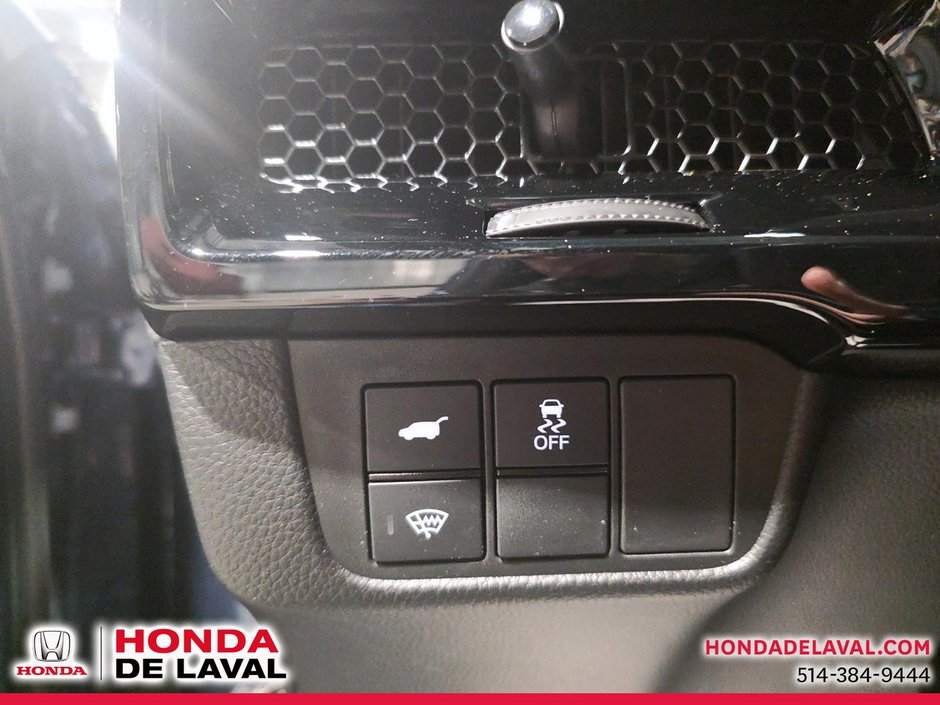 Honda CR-V Hybrid Touring 2023-15