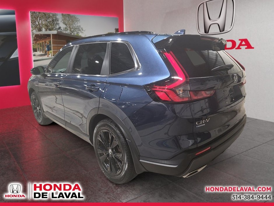 Honda CR-V Hybrid Touring 2023-4