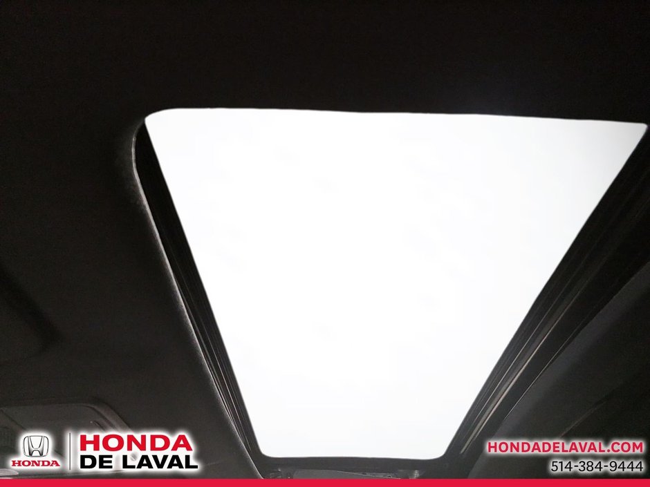 Honda CR-V Hybrid Touring 2023-16