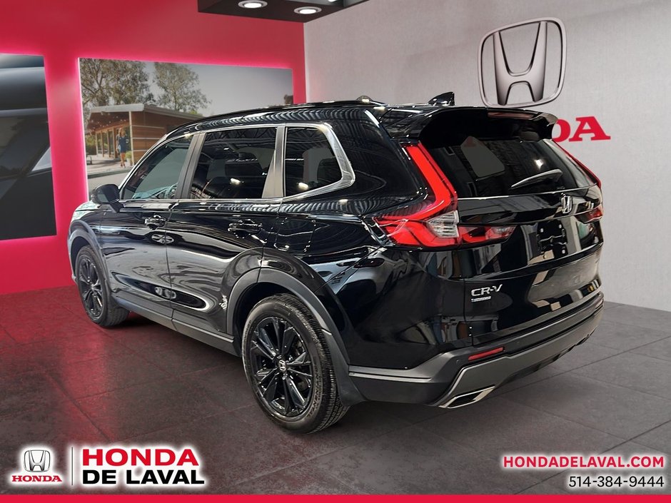 Honda CR-V Hybrid Touring 2024-3
