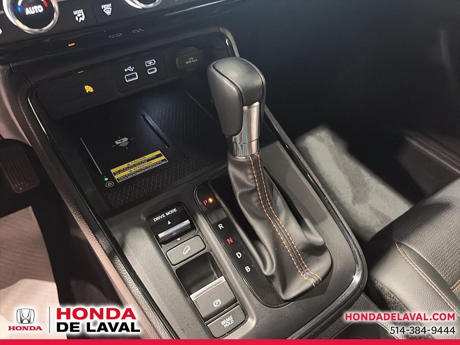 2024 Honda CR-V Hybrid Touring-12