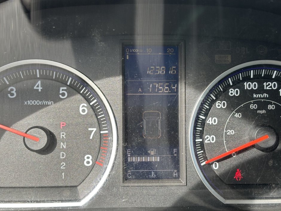 Honda CR-V LX 2010-6