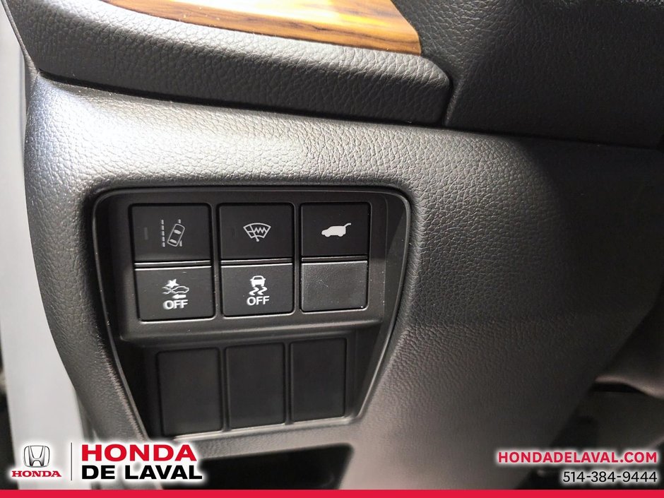 Honda CR-V Touring 2018-13