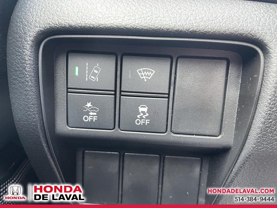 Honda CR-V LX AWD 2019-14