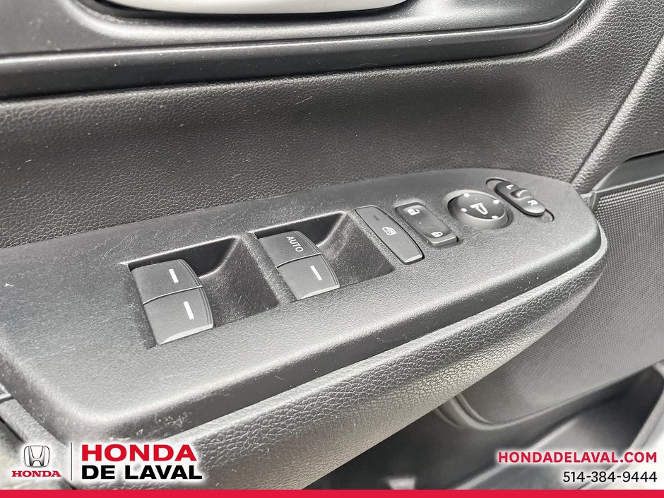 Honda CR-V AWD LX 2021-9