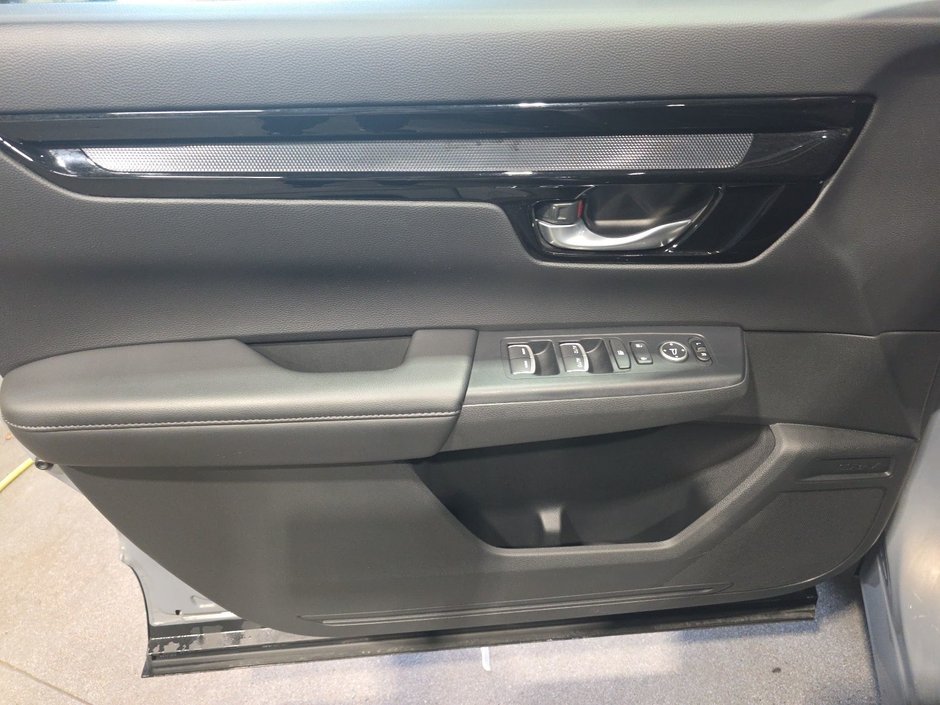 Honda CR-V  2023-14