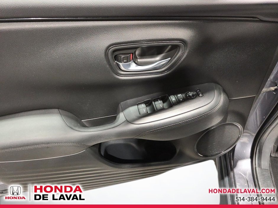 Honda HR-V LX 2023-10