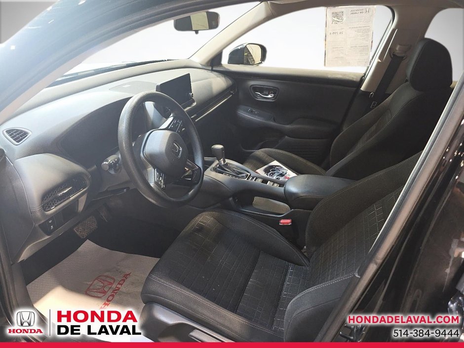 2024 Honda HR-V LX-B-7