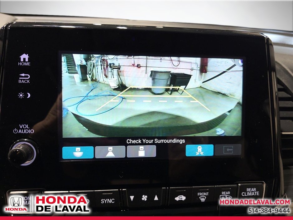 Honda Odyssey Touring 2023-16