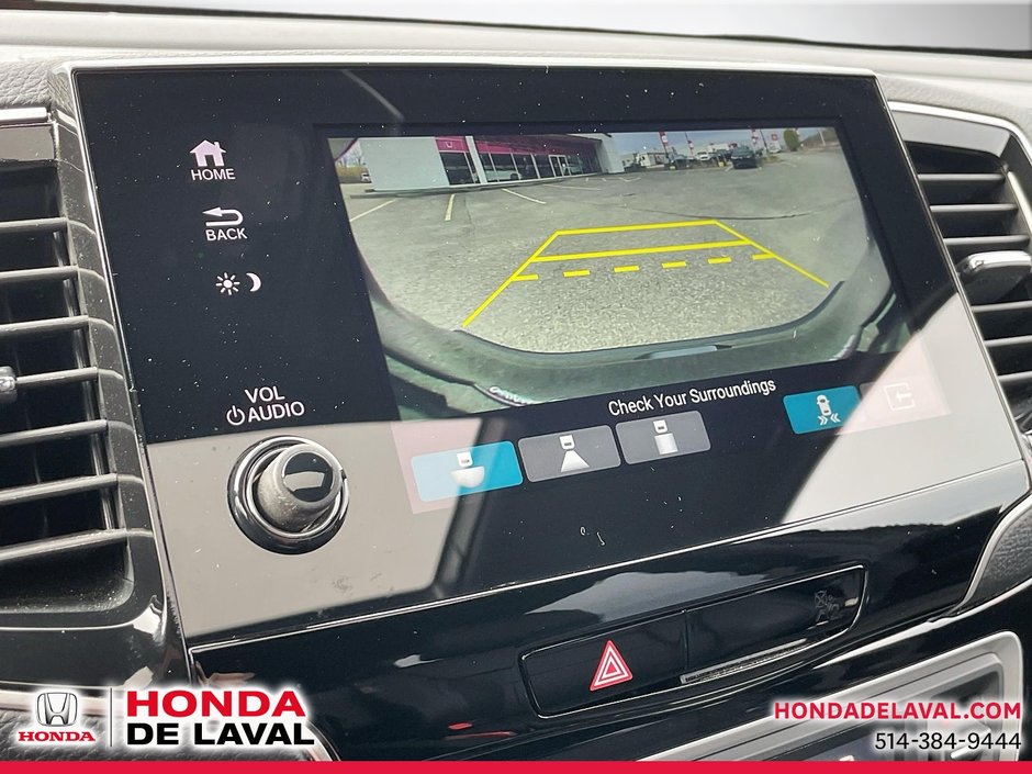 2023 Honda Passport Touring-23