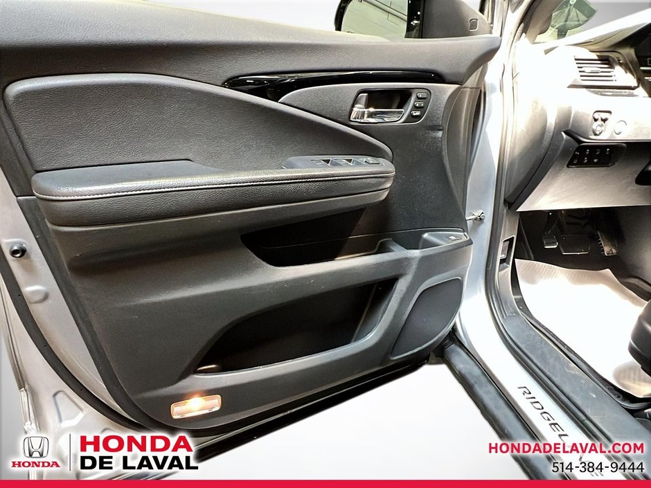 2019 Honda Ridgeline Touring-8