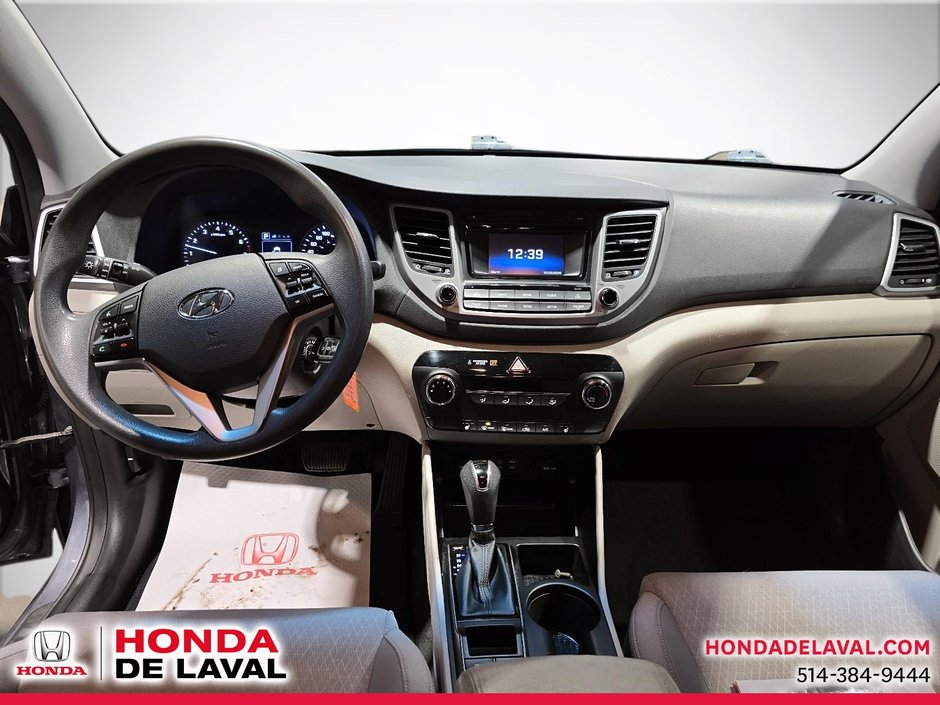 2017 Hyundai Tucson AWD-8