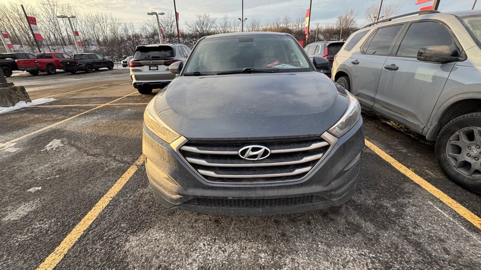 Hyundai Tucson AWD 2017-4