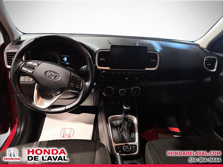 2022 Hyundai Venue Trend-8