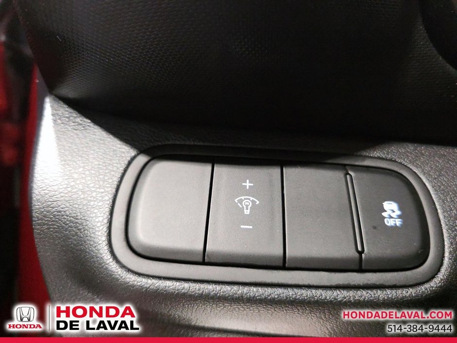 Hyundai Venue Trend 2022-14