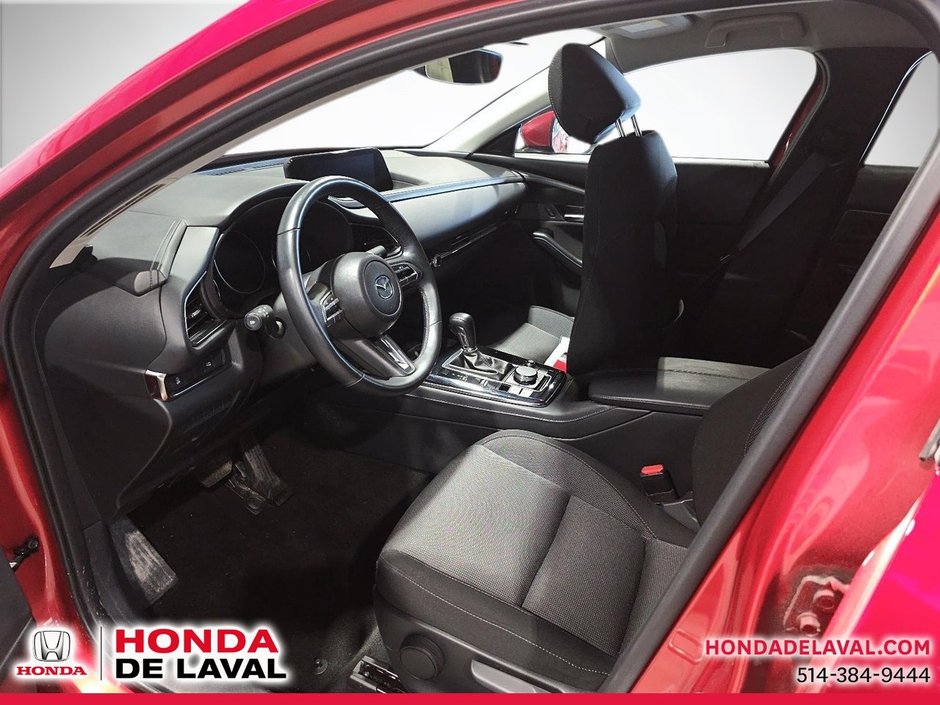 2022 Mazda CX-30 GS-8