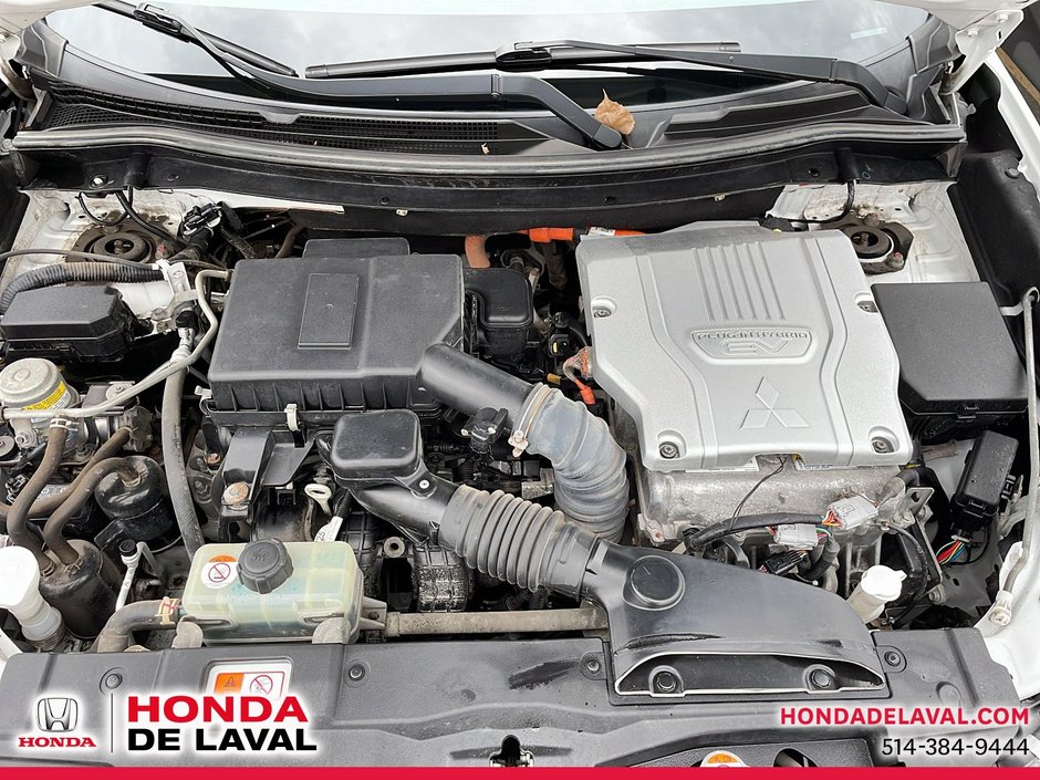 2019 Mitsubishi OUTLANDER PHEV SE AWC-7