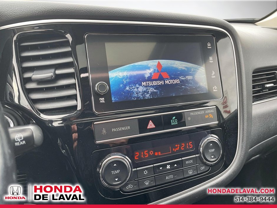 2019 Mitsubishi OUTLANDER PHEV SE AWC-26