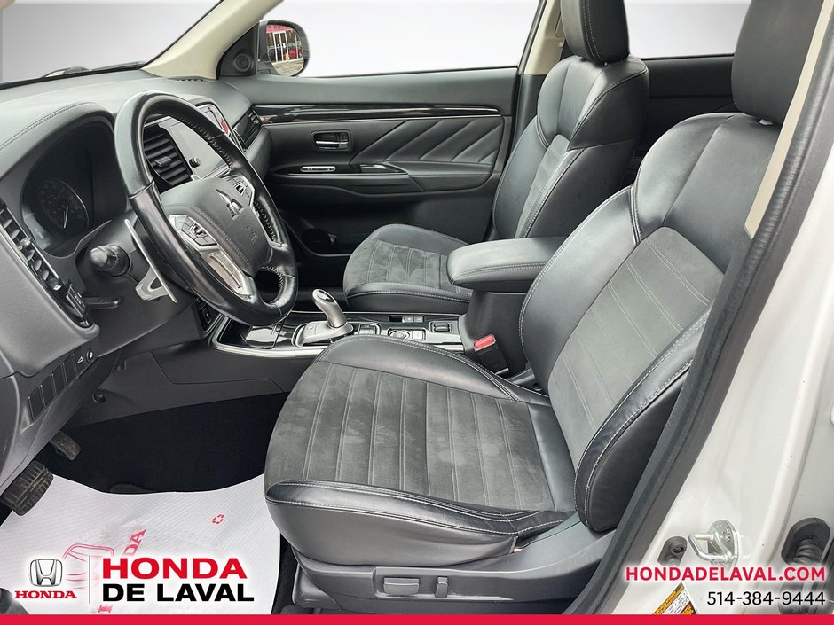 2019 Mitsubishi OUTLANDER PHEV SE AWC-8