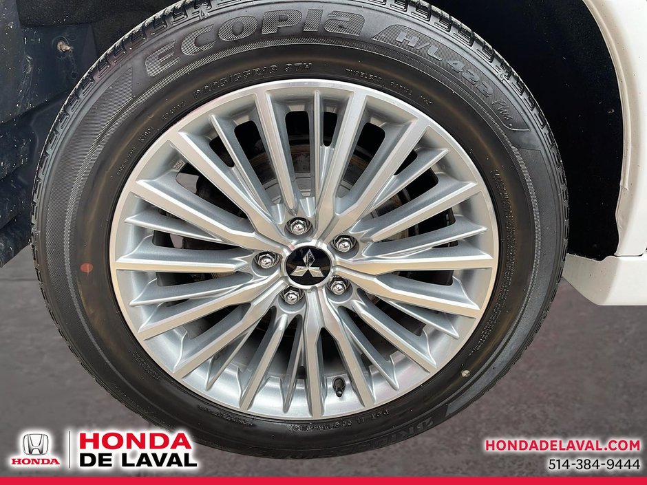 2019 Mitsubishi OUTLANDER PHEV SE AWC-6