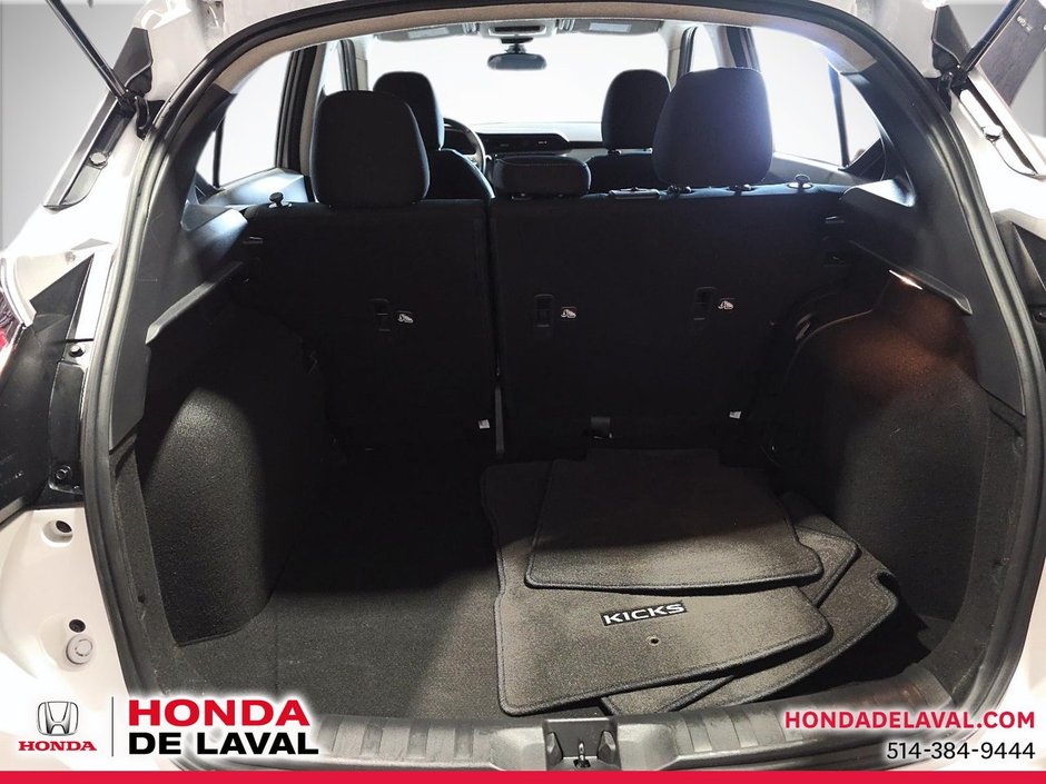 Nissan Kicks Play SV 2025-6