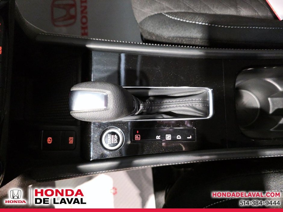 Nissan Kicks Play SV 2025-13