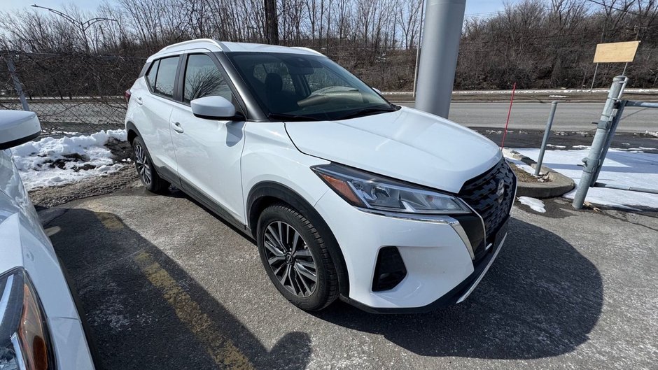 Nissan Kicks Play SV 2025-4