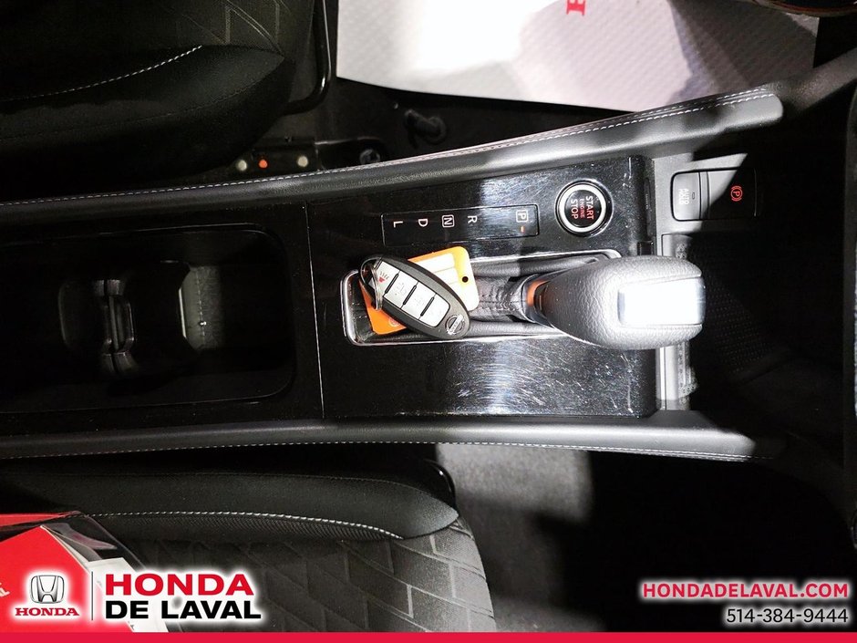 Nissan Kicks SV 2021-13