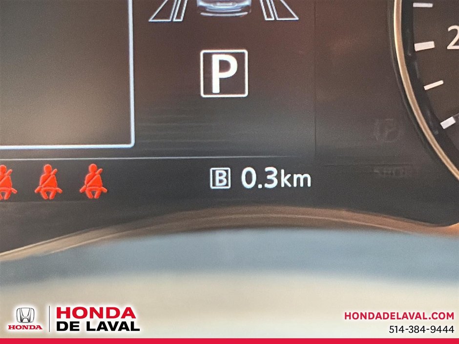2023 Nissan Kicks SR-12