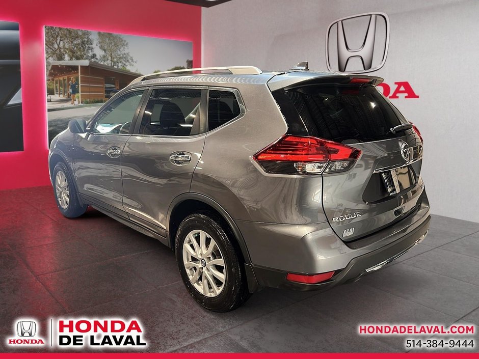 2017 Nissan Rogue-3