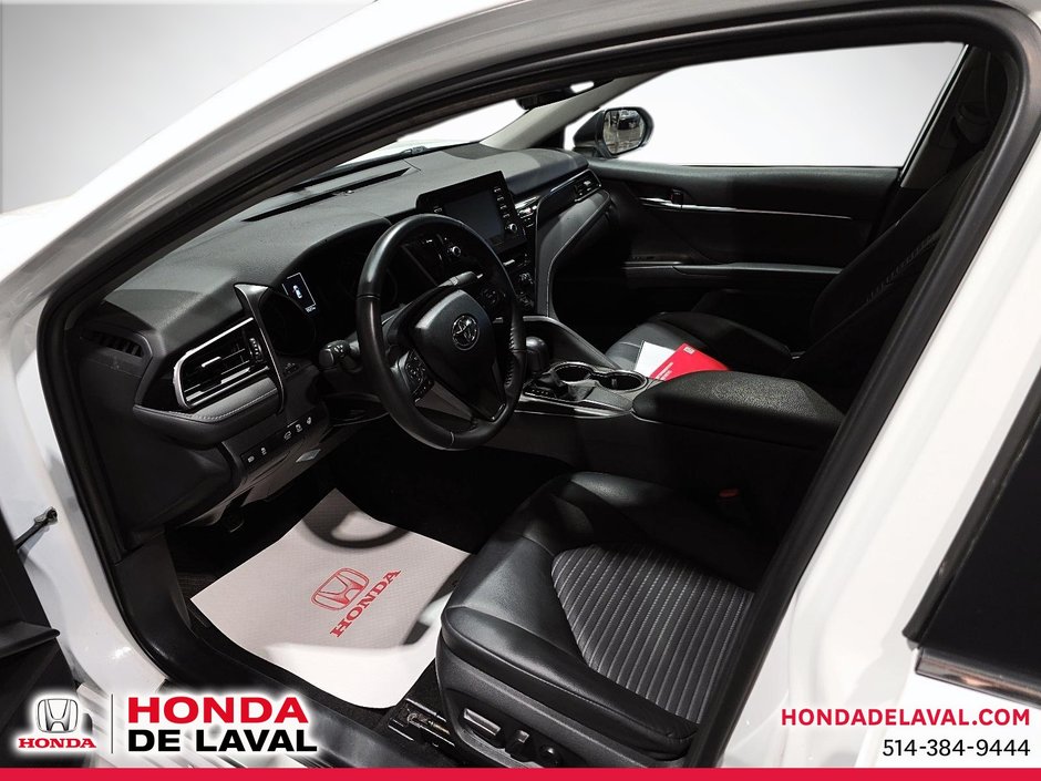 2024 Toyota Camry SE-7