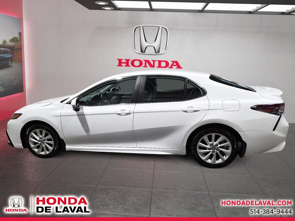 2024 Toyota Camry SE-4