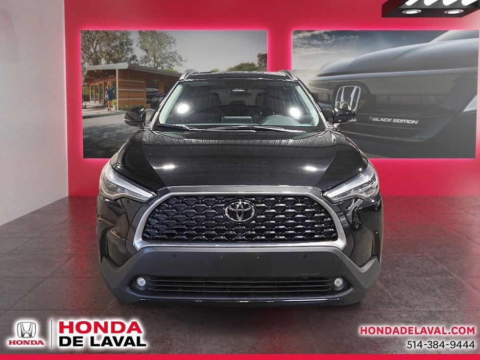 2024 Toyota Corolla Cross XLE-2