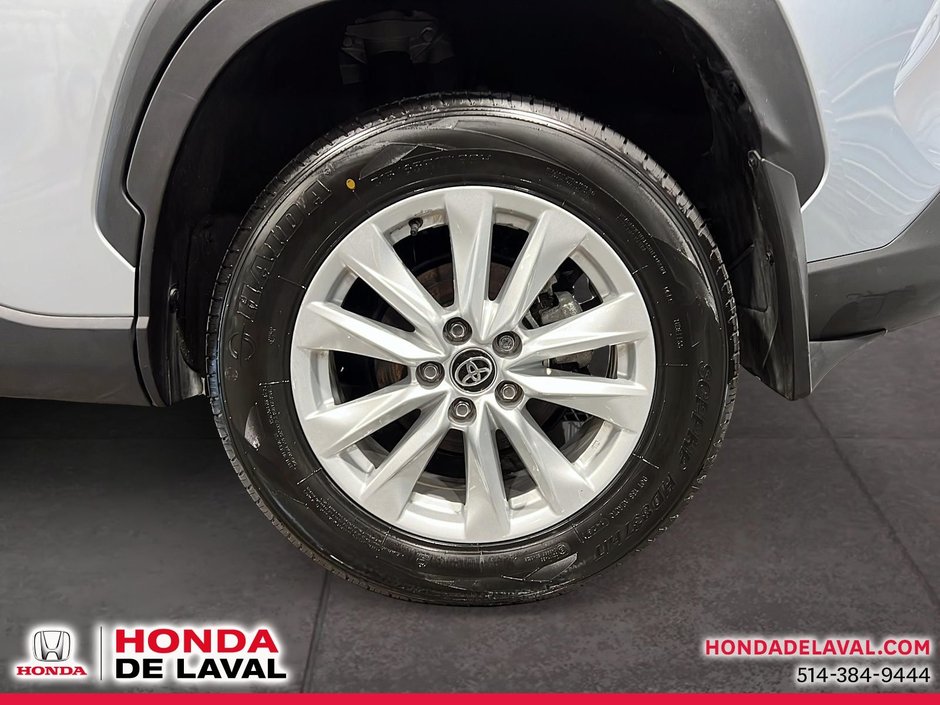 Toyota Corolla Cross LE 2026-6