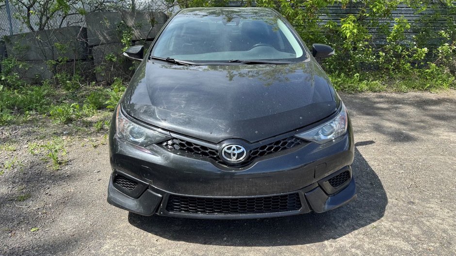 2017 Toyota Corolla iM-2