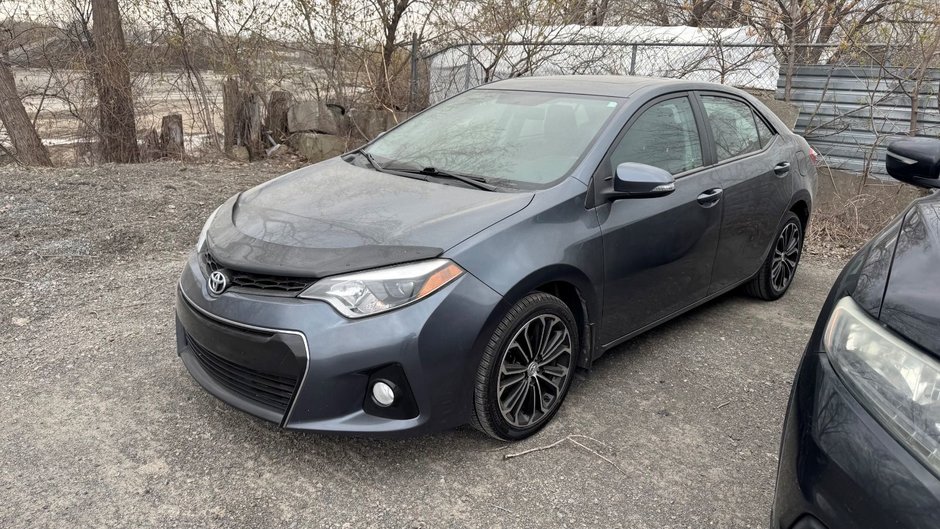 Toyota Corolla S 2016-0