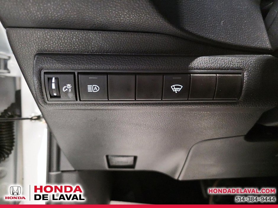 Toyota Corolla  2023-14