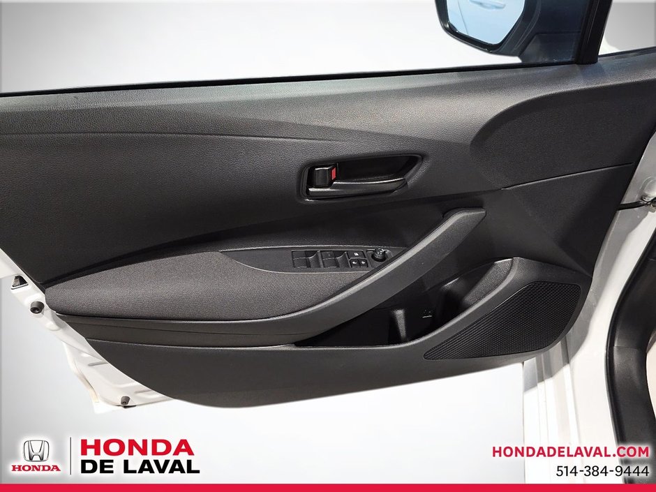 Toyota Corolla  2023-10