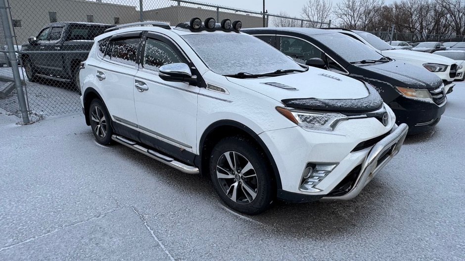Toyota RAV4 XLE 2017-4