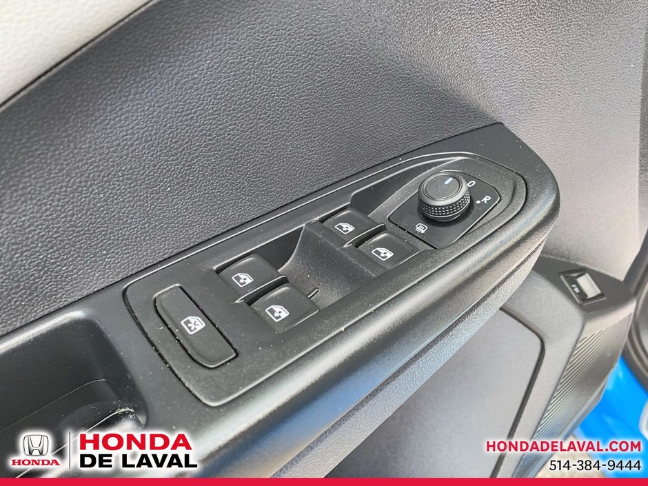 2022 Volkswagen Taos Comfortline 4motion-11