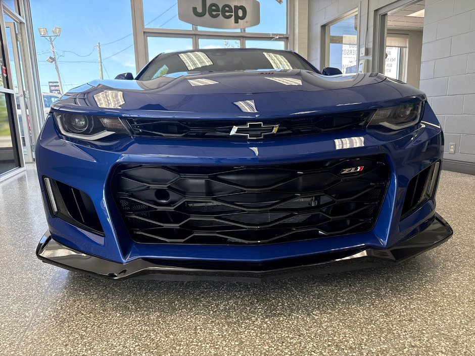 2021 Chevrolet Camaro ZL1 Showroom condition  , ceramic coat, carbon fibre