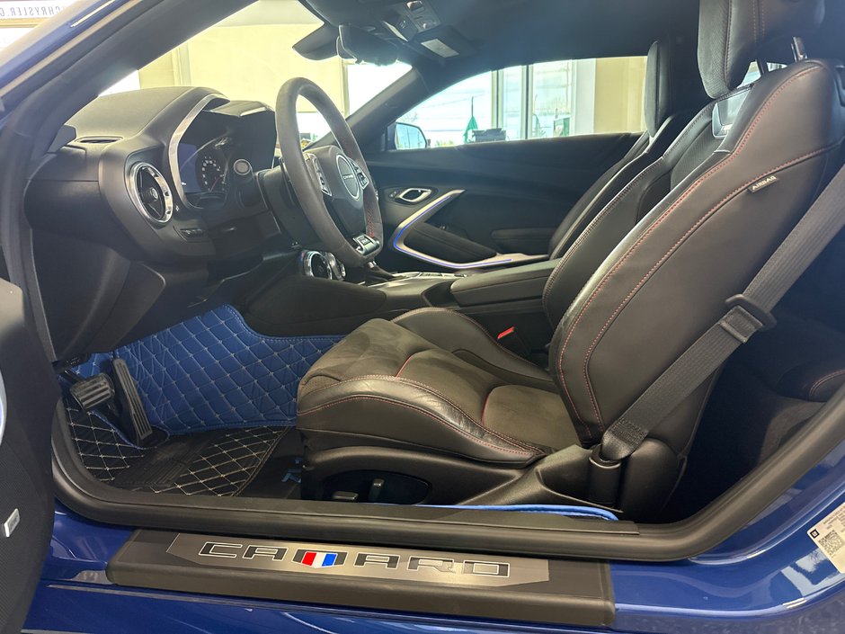 2021 Chevrolet Camaro ZL1 Showroom condition  , ceramic coat, carbon fibre