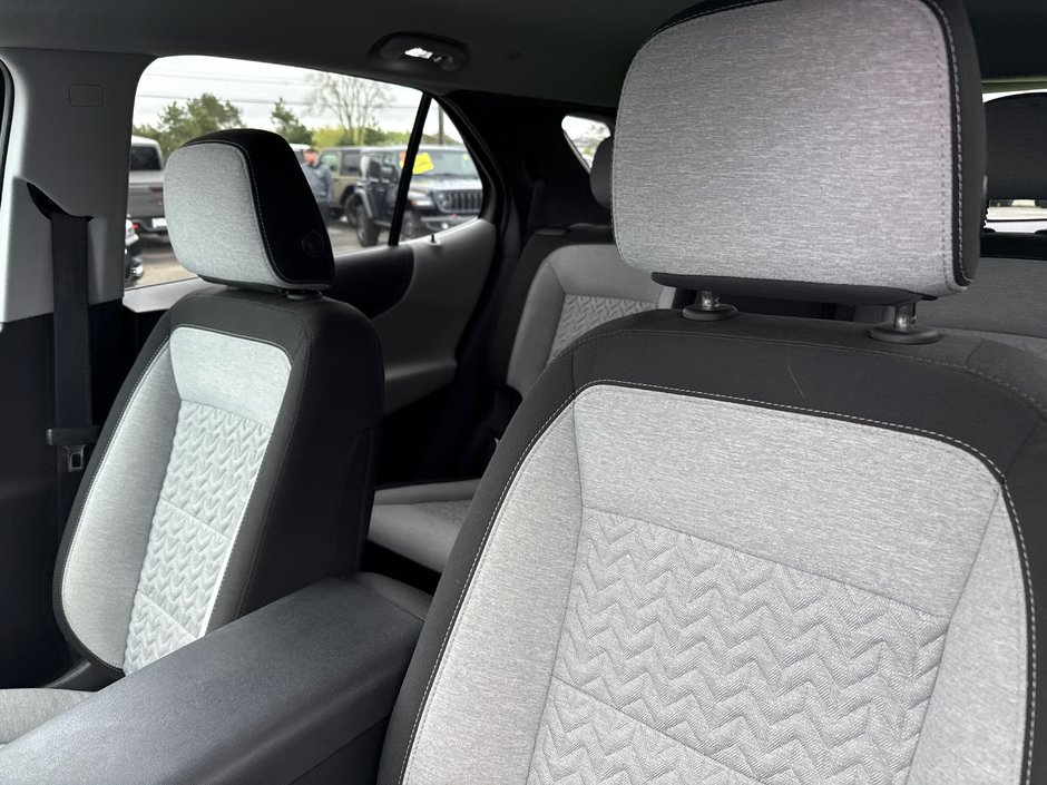 2022 Chevrolet Equinox LT FWD Heated seats command start power seats