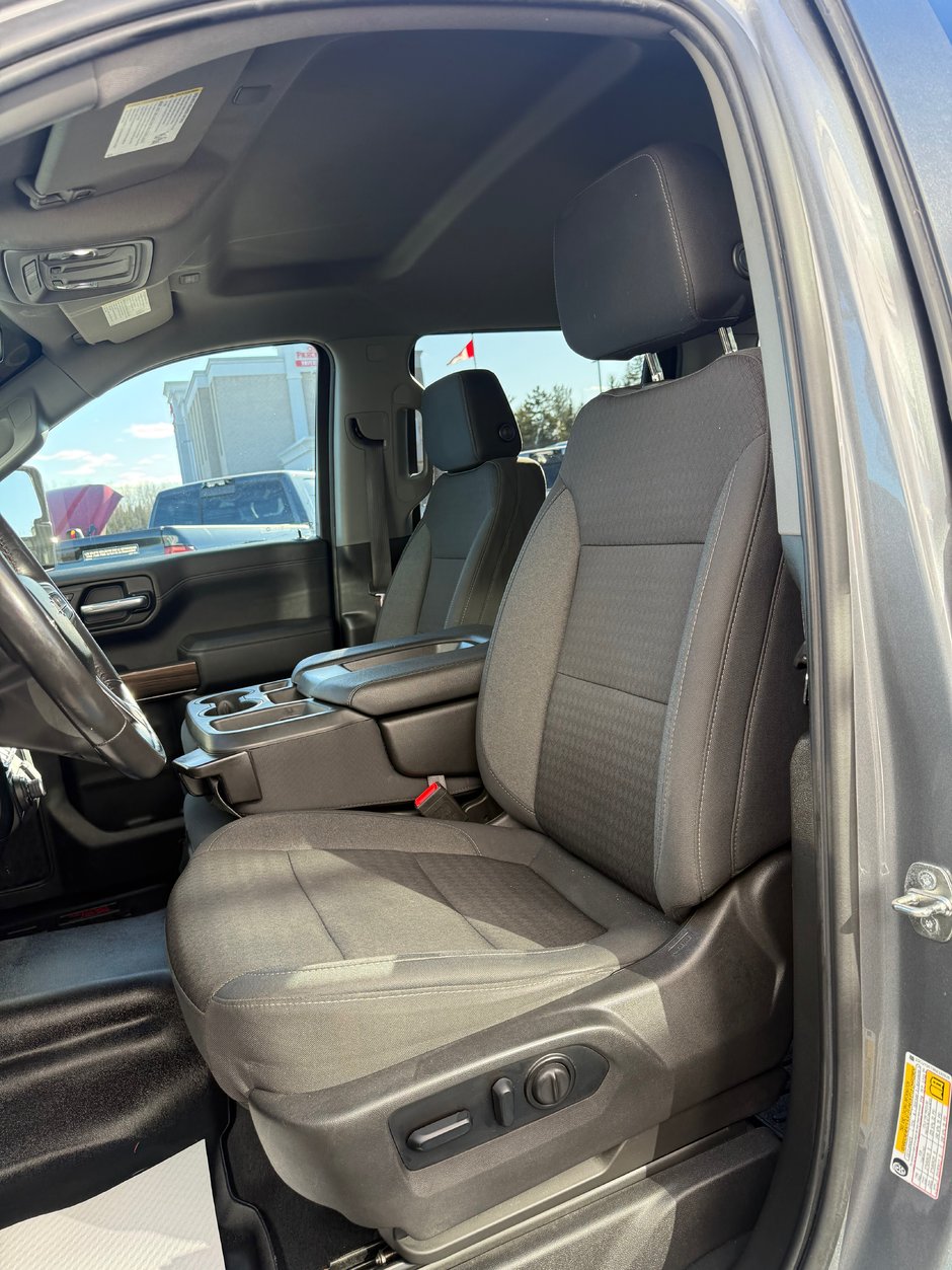 2022 Chevrolet SILVERADO 1500 LTD LT 3.0L DURAMAX!
