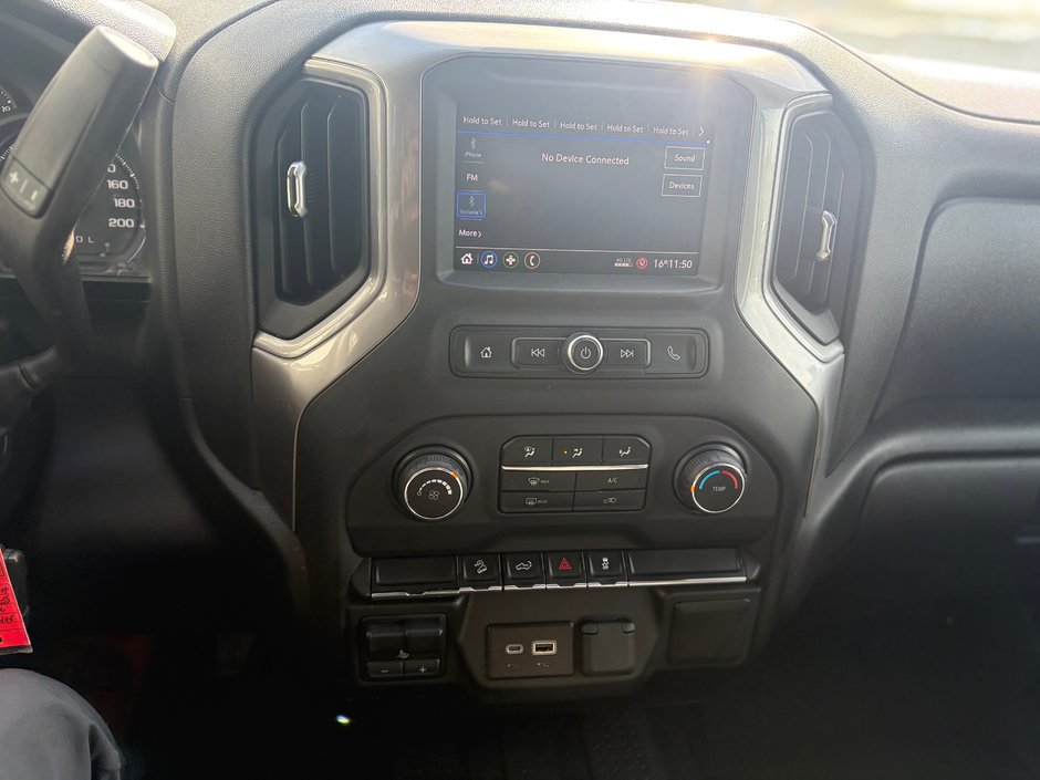 2021 Chevrolet SILVERADO 1500 CUSTOM TRAIL BOSS 5.3L V8!