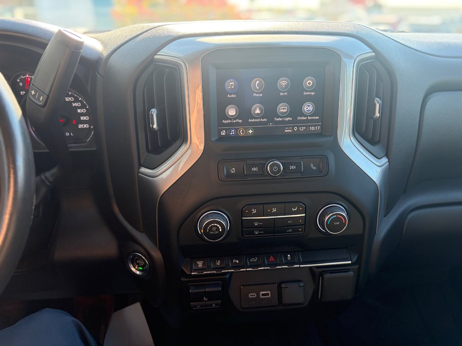 2024 Chevrolet SILVERADO 2500HD CUSTOM DURAMAX!