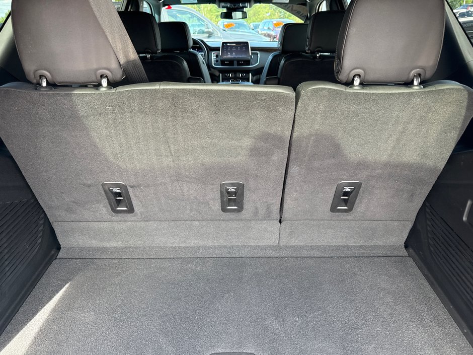 2024 Chevrolet Tahoe Premier Duramax diesel Very rare, Duramax diesel two sets of rims and tires, immaculate condition